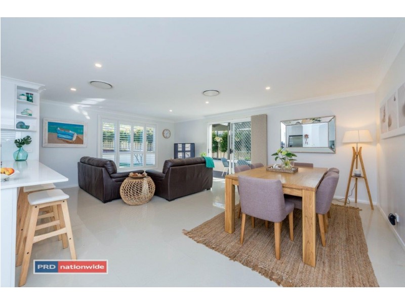 4/54 Cromarty Road, Soldiers Point NSW 2317