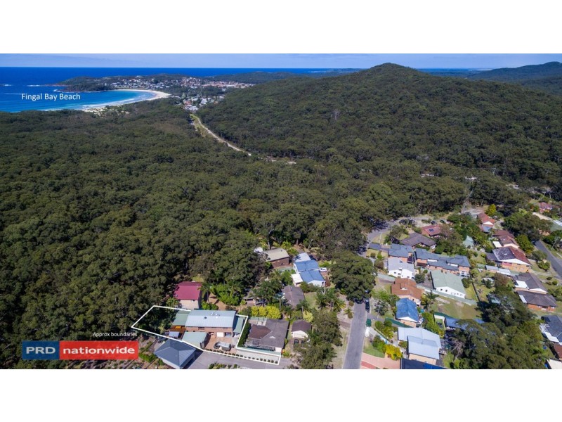 22 Ocean Beach Road, Shoal Bay NSW 2315