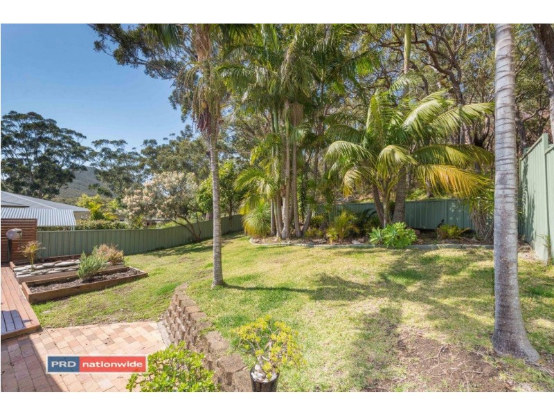 22 Ocean Beach Road, Shoal Bay NSW 2315