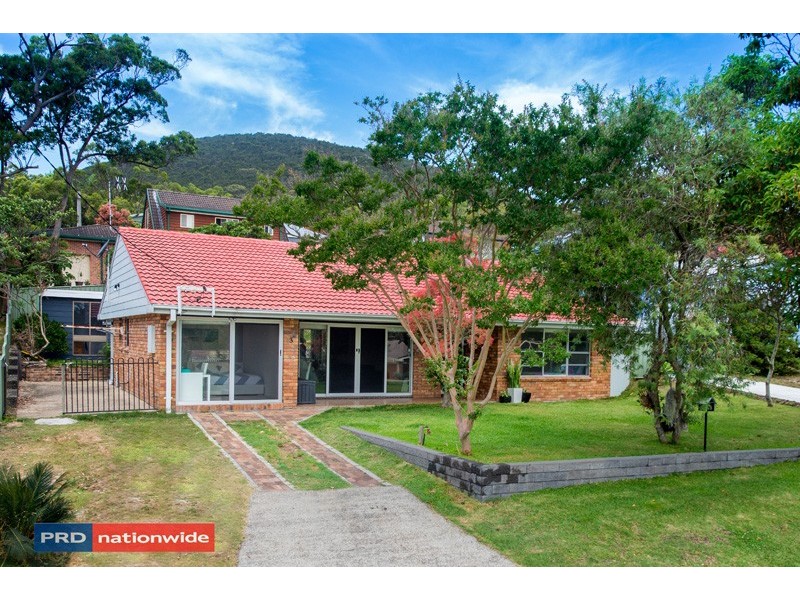 3 Essendene Road, Shoal Bay NSW 2315