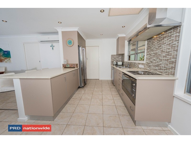 3 Essendene Road, Shoal Bay NSW 2315