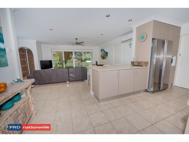 3 Essendene Road, Shoal Bay NSW 2315