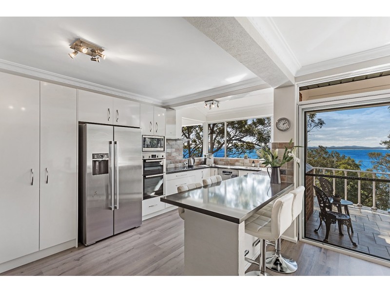 18 Gloucester Street, Nelson Bay NSW 2315