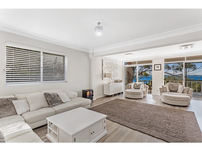 18 Gloucester Street, Nelson Bay NSW 2315