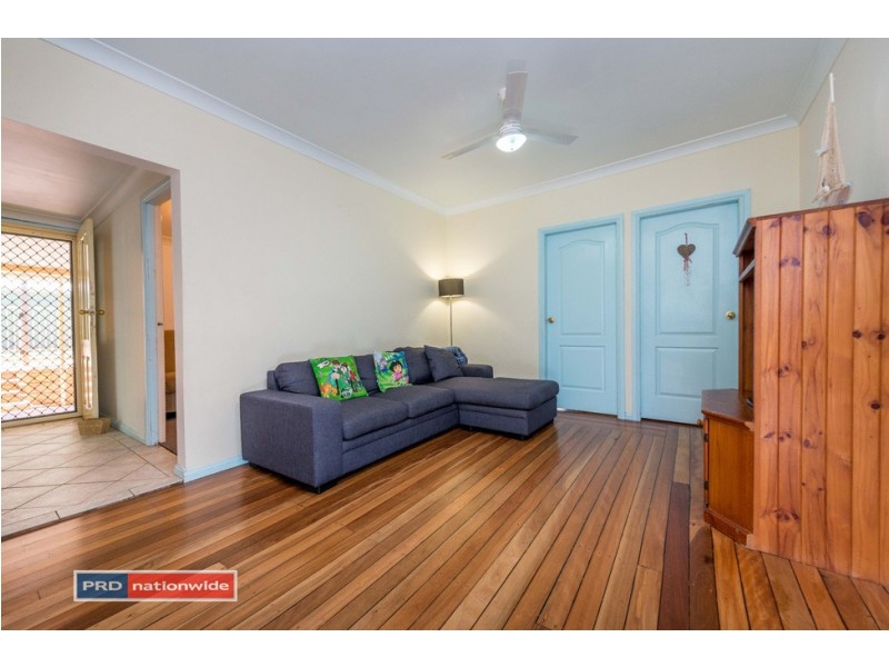 2 Crawley Avenue, Lemon Tree Passage NSW 2319