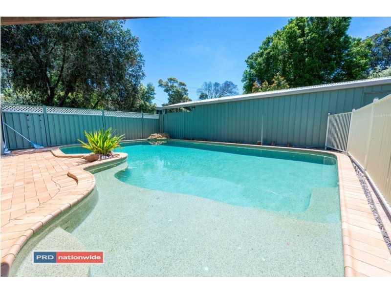 2 Crawley Avenue, Lemon Tree Passage NSW 2319