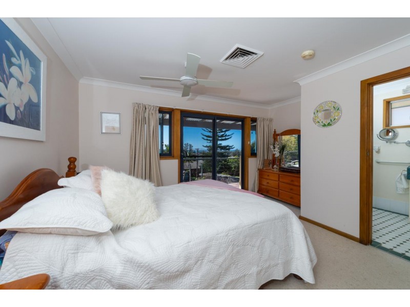 4 Ullora Road, Nelson Bay NSW 2315