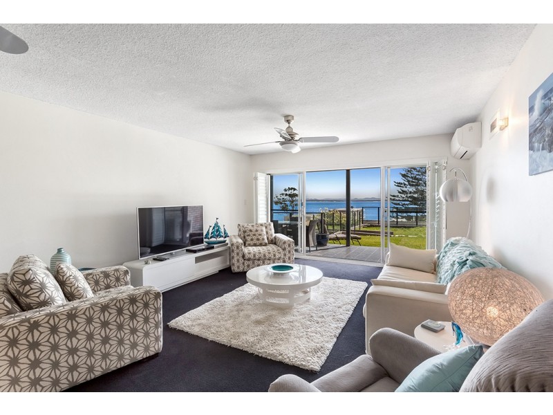2/51 Ronald Avenue, Shoal Bay NSW 2315