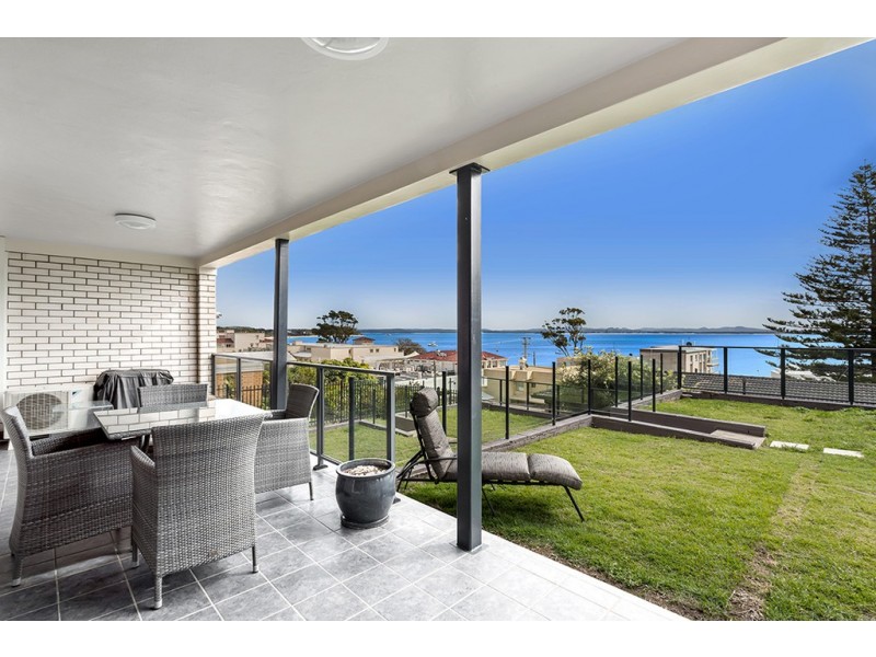 2/51 Ronald Avenue, Shoal Bay NSW 2315
