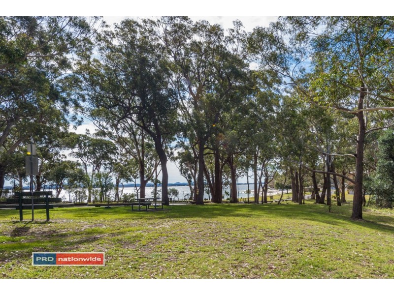 2/16 Norburn Avenue, Nelson Bay NSW 2315