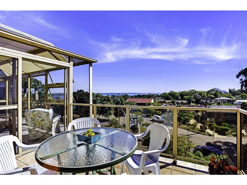 26 Ullora Road, Nelson Bay NSW 2315