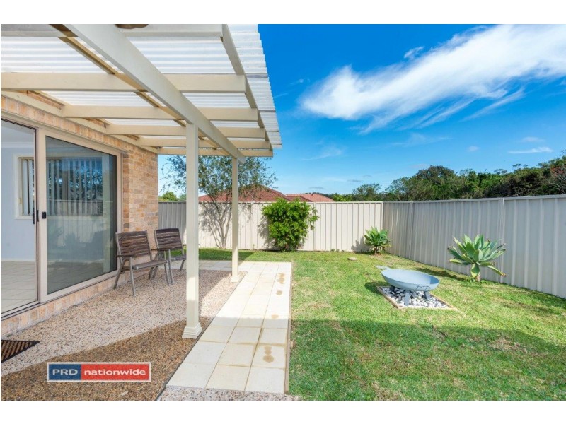5 Bungwall Close, Anna Bay NSW 2316
