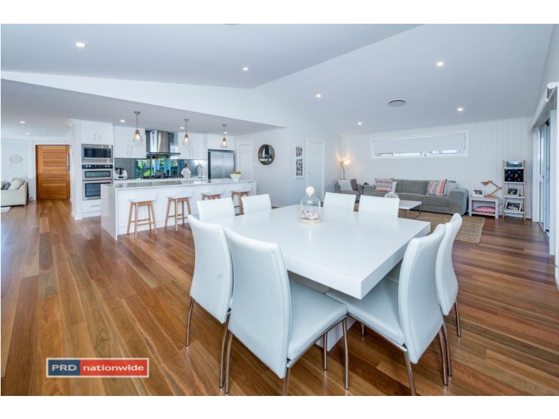 8 Fitzroy Street, Anna Bay NSW 2316