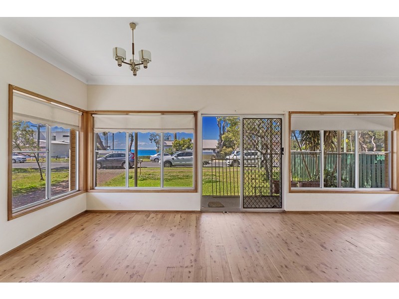 220 Soldiers Point Road, Salamander Bay NSW 2317