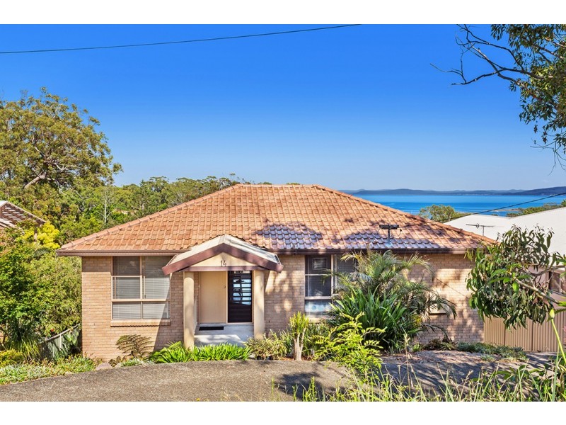 14 Lyndel Close, Soldiers Point NSW 2317