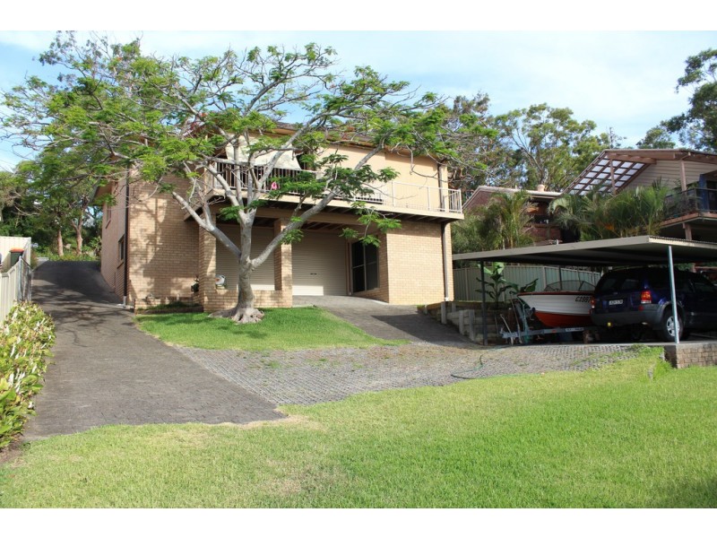 14 Lyndel Close, Soldiers Point NSW 2317
