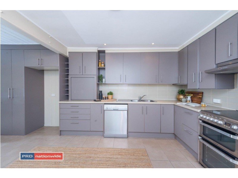 27 Upton Street, Soldiers Point NSW 2317