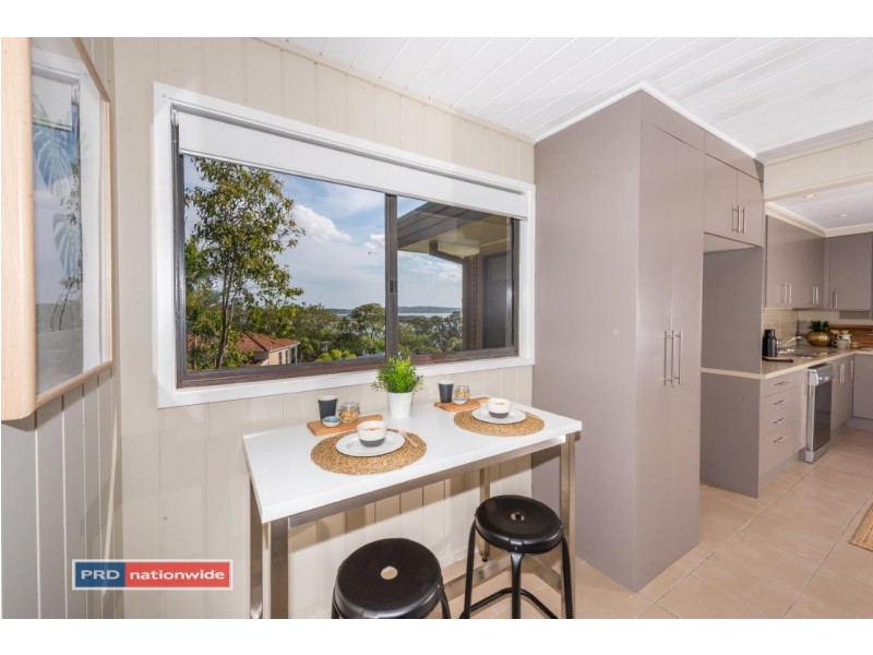 27 Upton Street, Soldiers Point NSW 2317