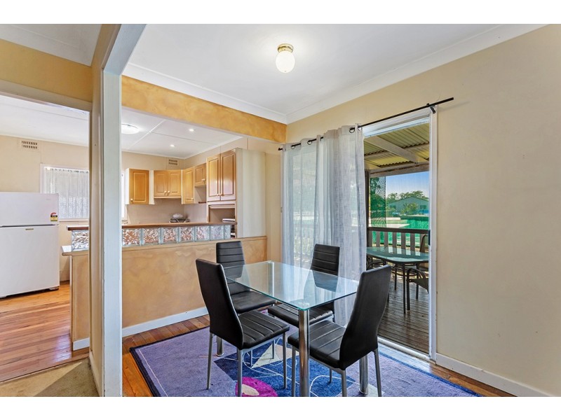 4 Robinson Street, Anna Bay NSW 2316