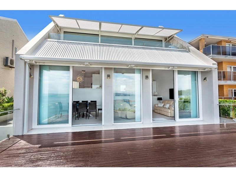 2/51 Victoria Parade, Nelson Bay NSW 2315