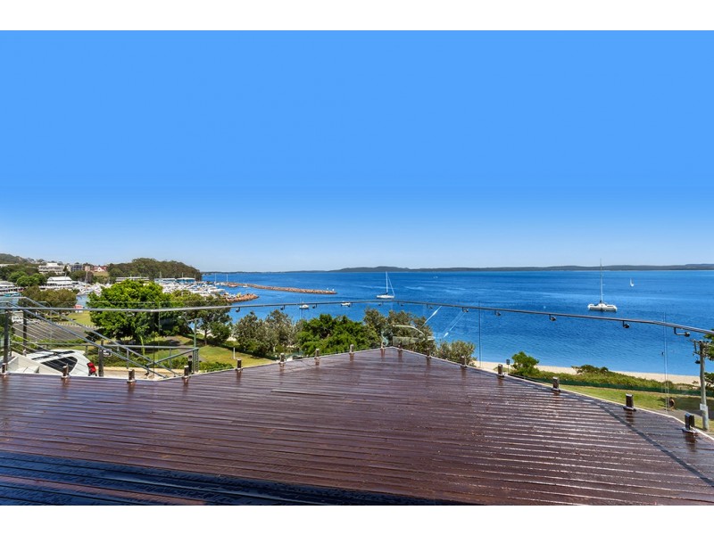 2/51 Victoria Parade, Nelson Bay NSW 2315