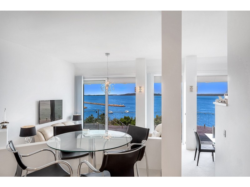 2/51 Victoria Parade, Nelson Bay NSW 2315