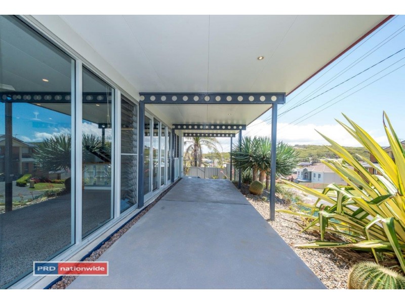 2 Windsong Way, Boat Harbour NSW 2316