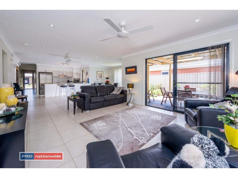 13 Oasis Close, Soldiers Point NSW 2317