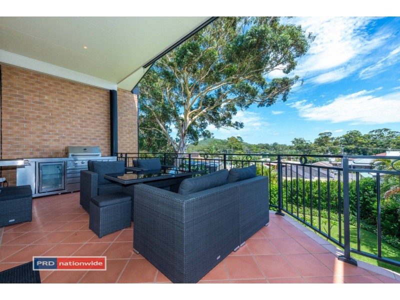 29 Ocean Beach Road, Shoal Bay NSW 2315