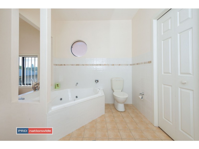 29 Ocean Beach Road, Shoal Bay NSW 2315