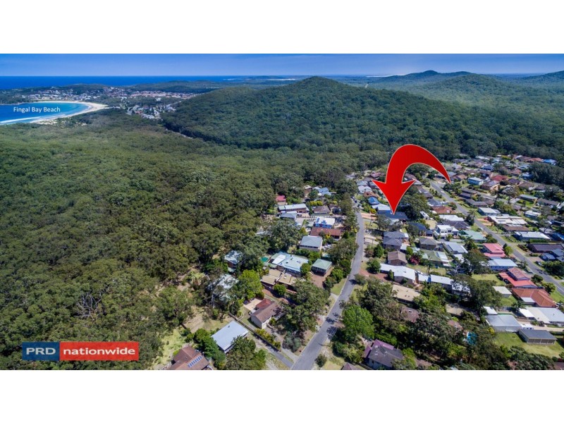 29 Ocean Beach Road, Shoal Bay NSW 2315