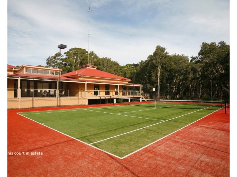 4 Coventry Place, Nelson Bay NSW 2315