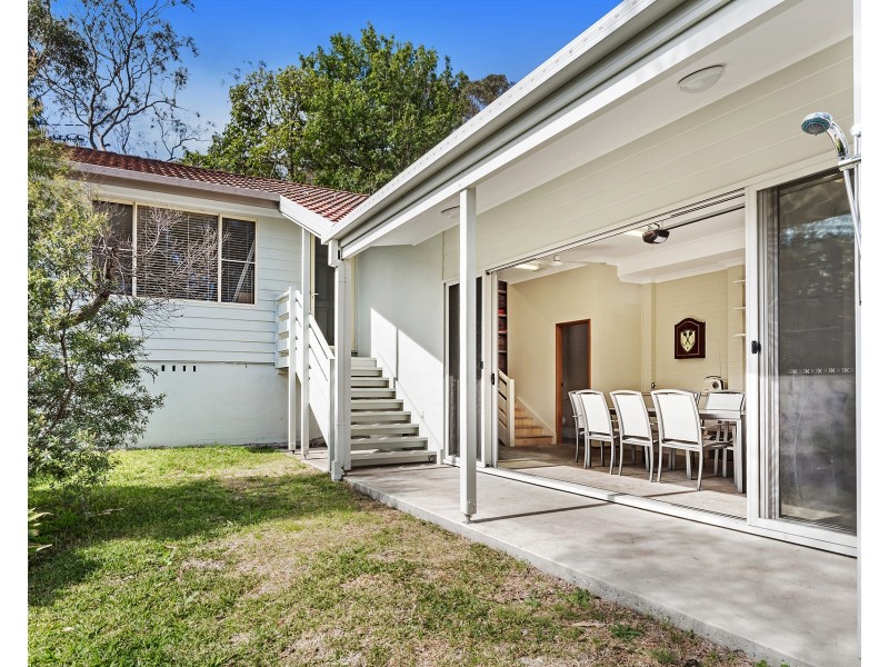 1 Garden Place, Shoal Bay NSW 2315