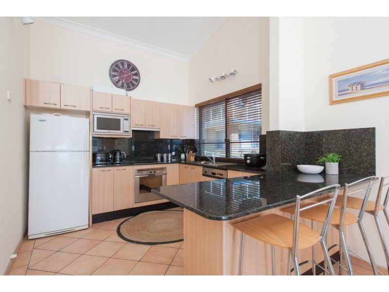 2/107 Soldiers Point Road, Soldiers Point NSW 2317