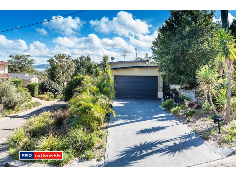 2/1 Wollomi Avenue, Nelson Bay NSW 2315