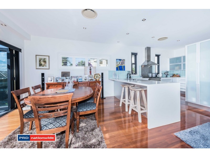 2/1 Wollomi Avenue, Nelson Bay NSW 2315