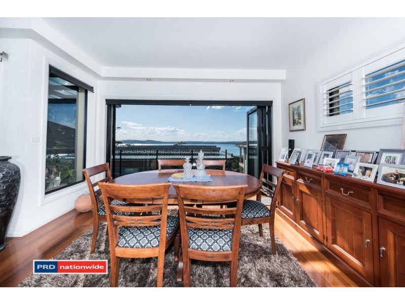2/1 Wollomi Avenue, Nelson Bay NSW 2315