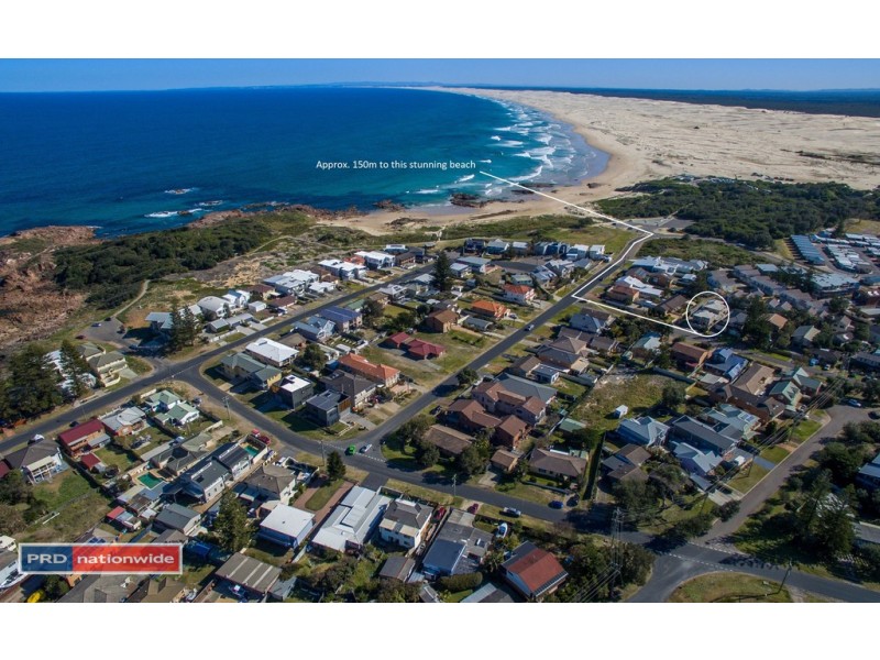 5a Campbell Avenue, Anna Bay NSW 2316