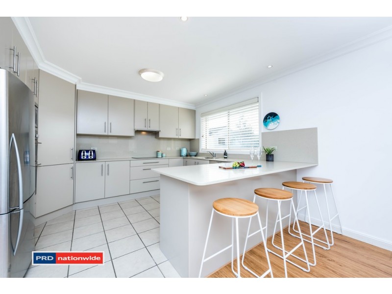 5a Campbell Avenue, Anna Bay NSW 2316