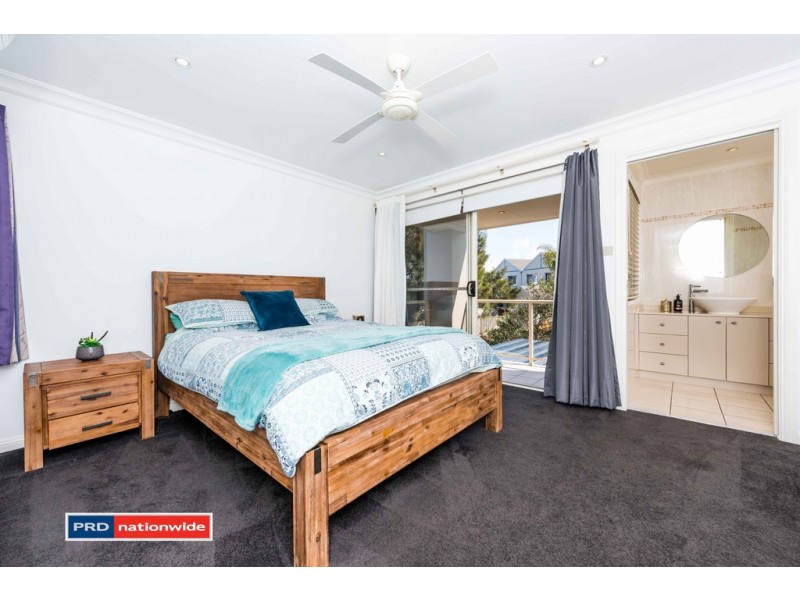 5a Campbell Avenue, Anna Bay NSW 2316
