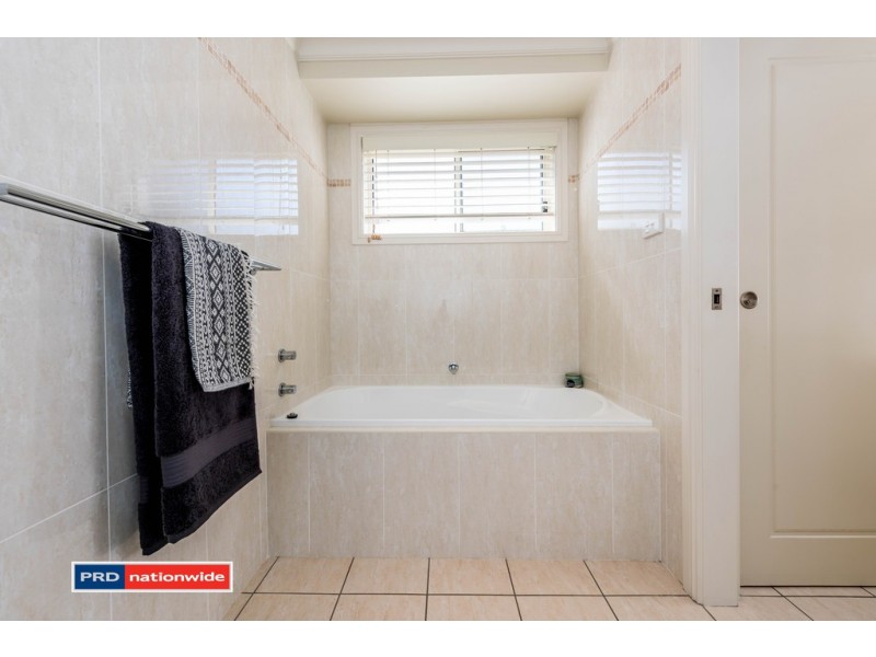 5a Campbell Avenue, Anna Bay NSW 2316