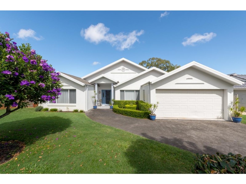 17 Kestrel Avenue, Salamander Bay NSW 2317