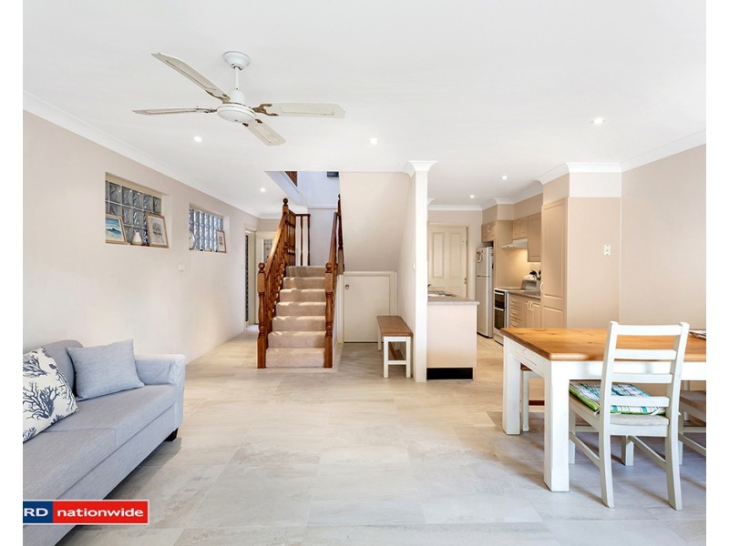2/112 Rocky Point Road, Fingal Bay NSW 2315