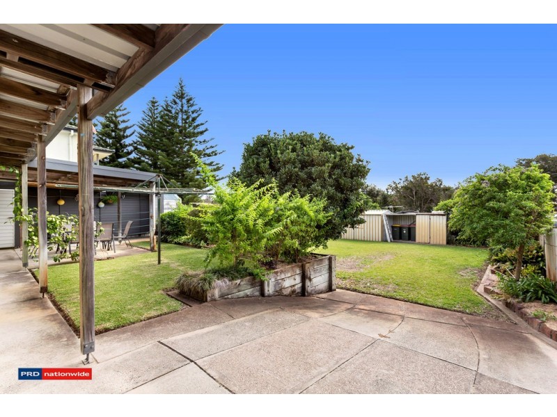 16 Robinson Street, Anna Bay NSW 2316