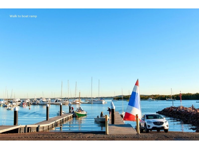 31 Bagnall Avenue, Soldiers Point NSW 2317