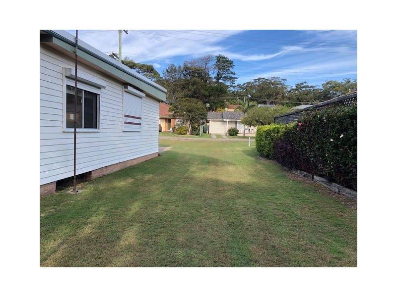 127 Tomaree Road, Shoal Bay NSW 2315