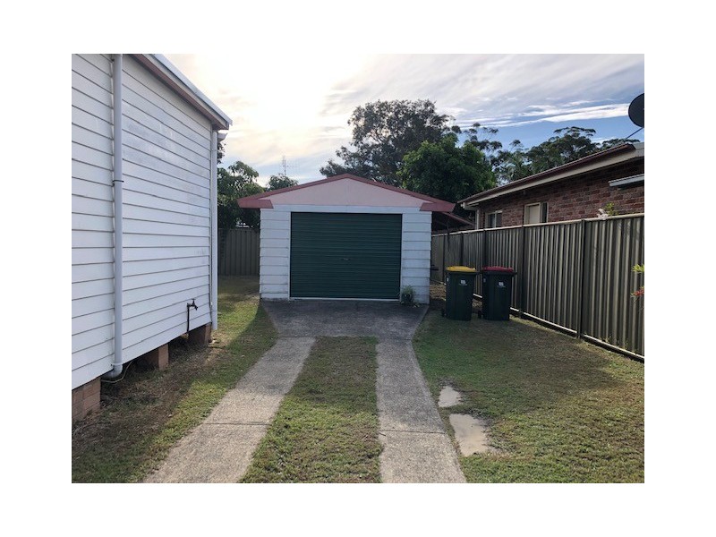 127 Tomaree Road, Shoal Bay NSW 2315