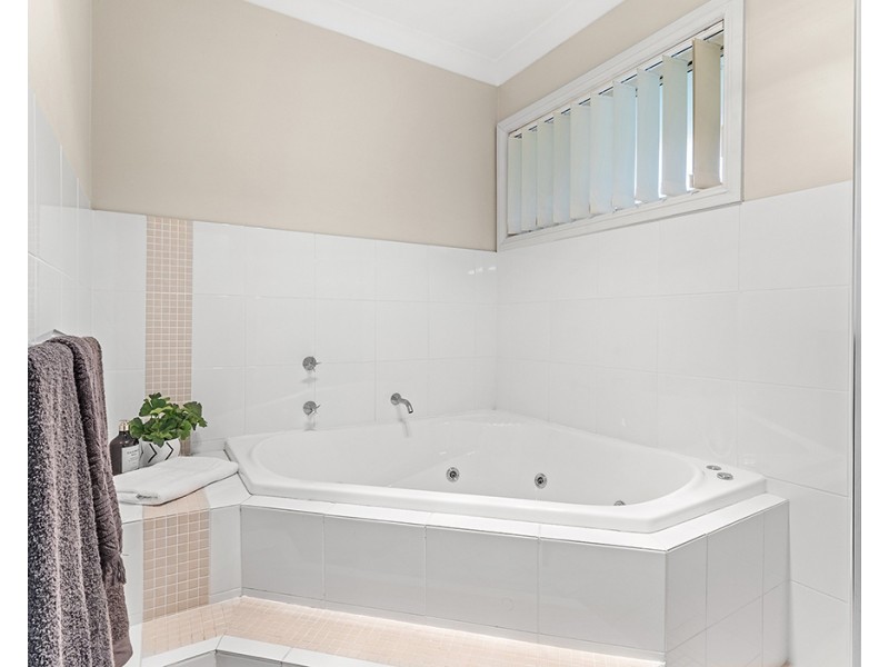 5b Navala Avenue, Nelson Bay NSW 2315