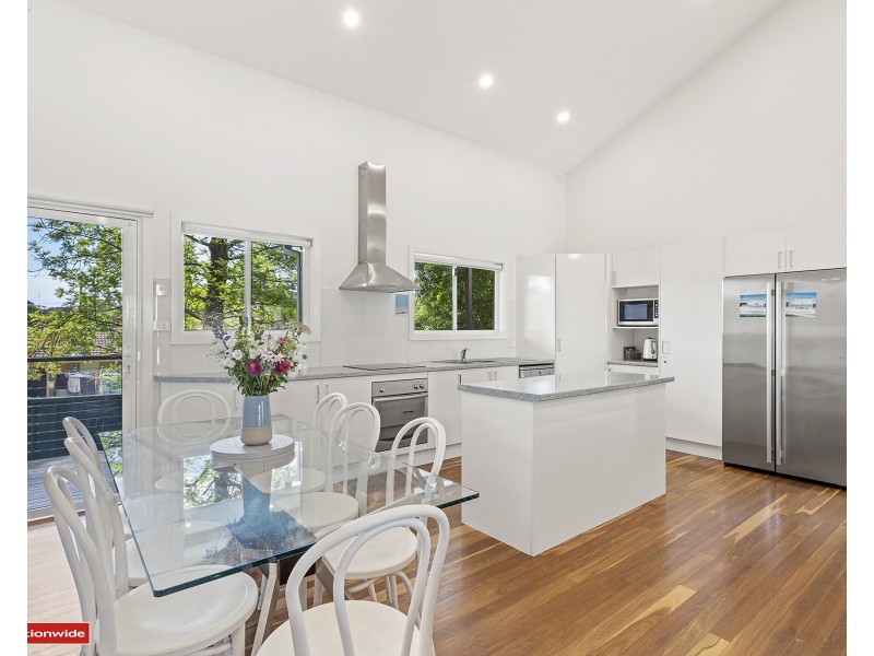 33 Ocean Beach Road, Shoal Bay NSW 2315