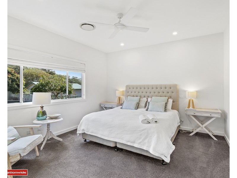 33 Ocean Beach Road, Shoal Bay NSW 2315